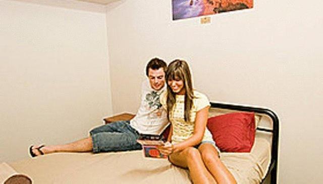 Global Backpackers Cairns Central Room photo