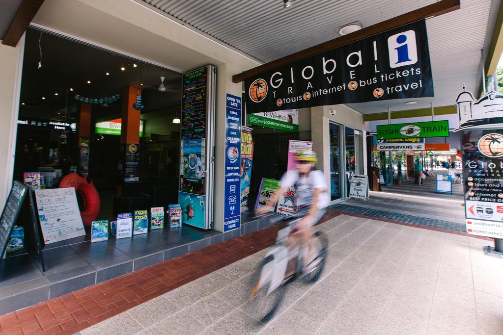 Global Backpackers Cairns Central Exterior photo